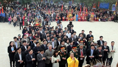 ແຂວງບັກຢາງສະເຫຼີມສະຫຼອງ130ປີແຫ່ງວັນລຸກຮື້ຂຶ້ນອຽນເທ໋